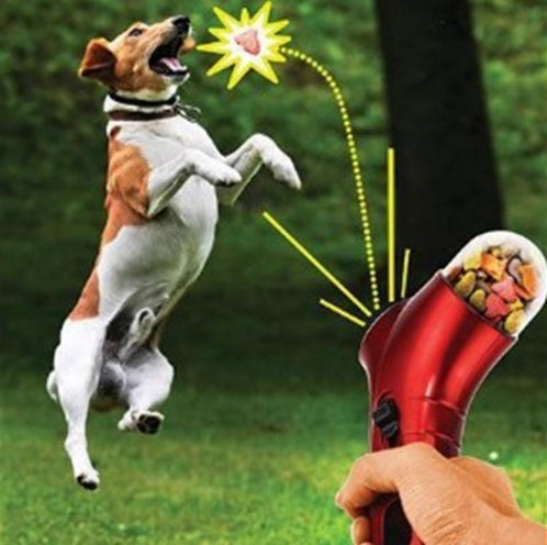 Pet Food Catapult Feeder — Funny Interactive Dog & Cat Toy