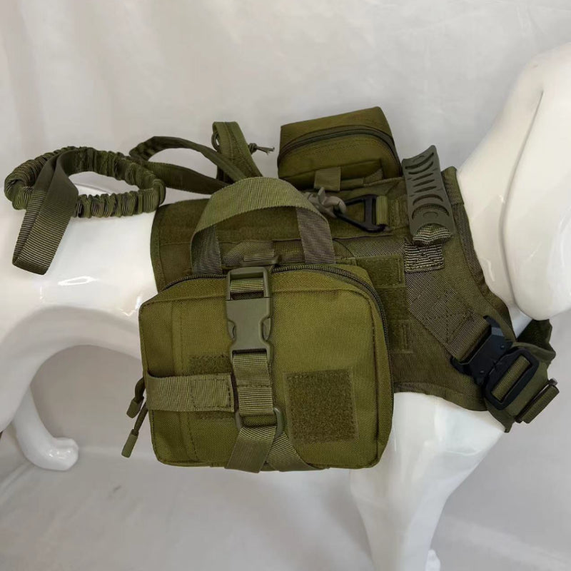 Outdoor Dog Vest with Water Bottle Pouch — Multifunctional Pet Clothes
